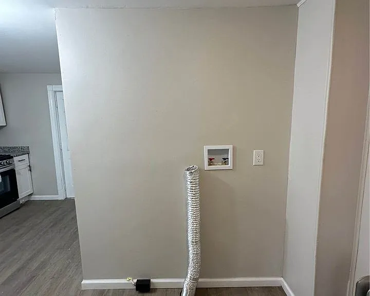 220 Crane St #1 — Photo 16