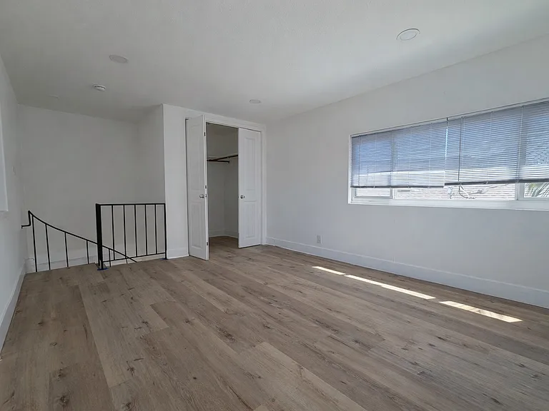 1600 E Ocean Blvd #8 — Photo 9