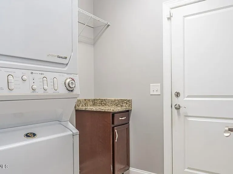 14 Cypress Cir — Photo 13