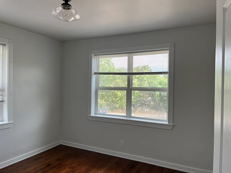 524 N Second North St — Photo 12