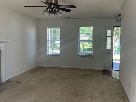 5th image of 8613 Hickory Creek Ct