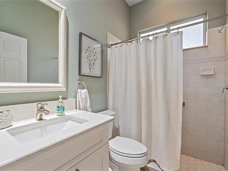 354 Melrose Ct — Photo 31