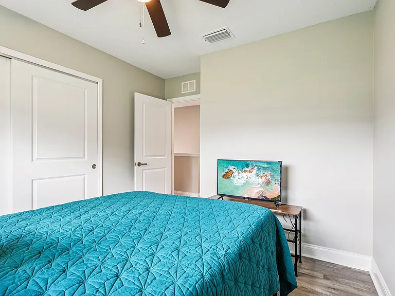 1108 Fox Lake Dr — Photo 31