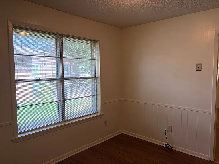 1823 Pluto Dr — Photo 4