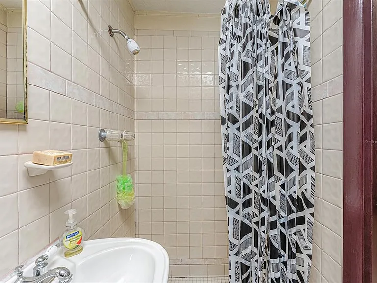 7144 Kapp Ct — Photo 14