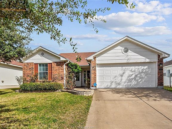 2nd image of 15113 Faircrest Dr