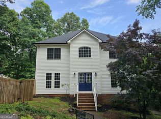 225 Nacoochee Dr, Woodstock, GA 30188