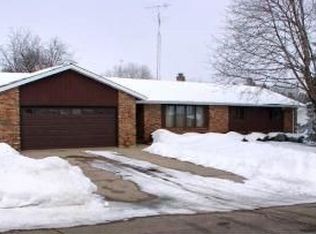 923 3rd St, Monroe, WI 53566