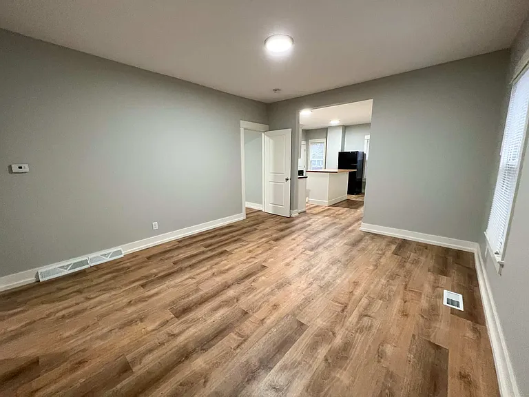 917 Baldwin St SE #1 — Photo 6