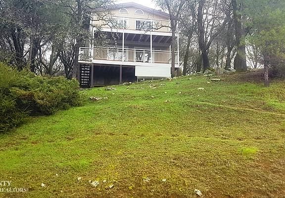 3rd image of 18865 Chaparral Dr