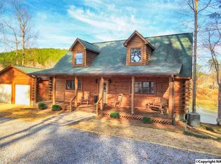 2 Valley Dr, Houston, AL 35572