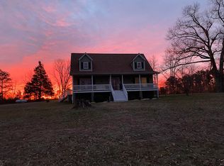 22 Whitehall Rd, Long Island, VA 24569