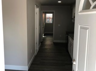 5425 Ridgewood St #1, Philadelphia, PA 19143