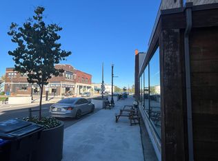 35 Jarvis St #202, Fort Erie, ON L2A 2S3