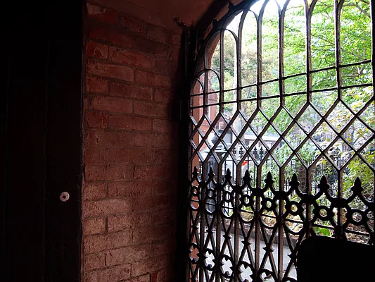 Rented by Douglas Elliman | media 6