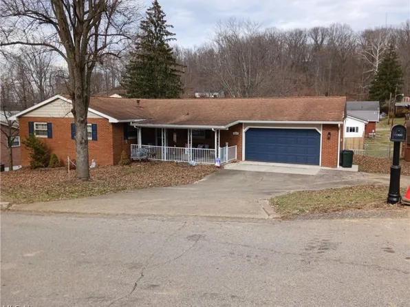 1805 28th St, Vienna, WV 26105