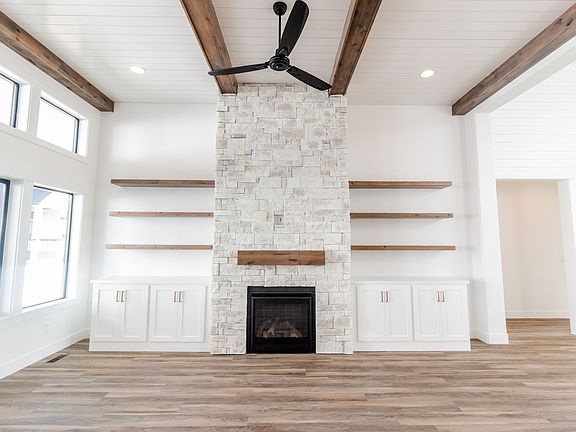 6th image of this home