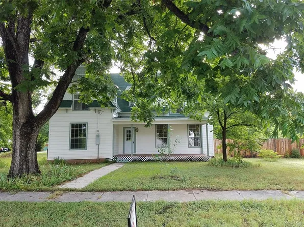 515 N Bosque St, Meridian, TX 76665