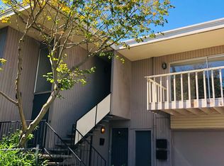 8851 Midvale Ave N APT 3, Seattle, WA 98103