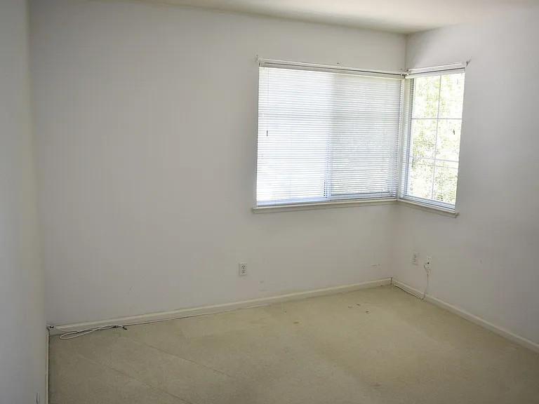 5229 Windham Way — Photo 10