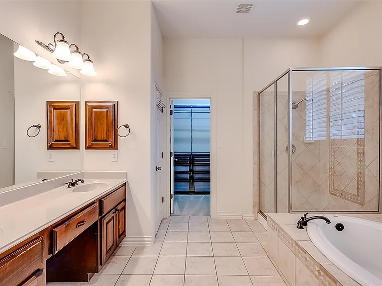 11608 Spicewood Pkwy #1 — Photo 19
