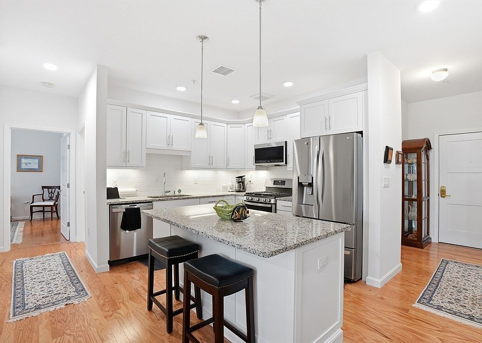 1st image of 45 Plaza Way Unit 208