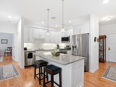 45 Plaza Way Unit 208, Plymouth, MA, 02360