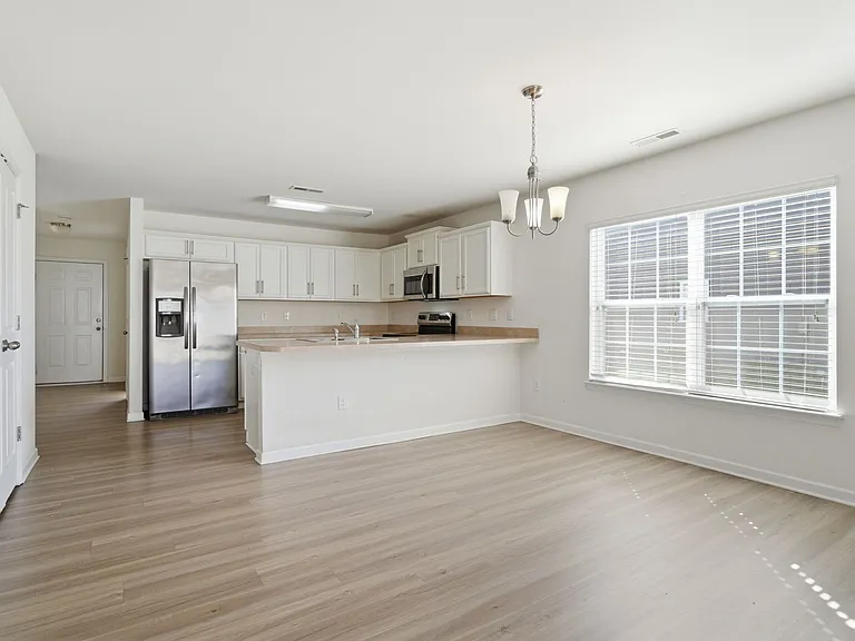 3916 Sabre Ln NW — Photo 28