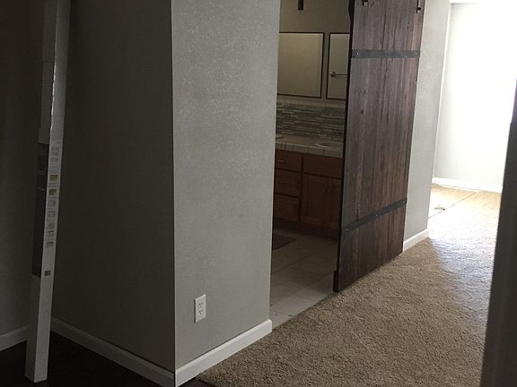 5th image of 6102 S Cherry Ave