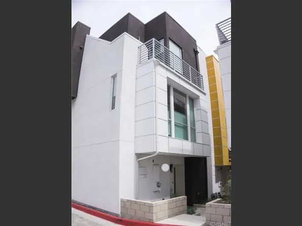 2210 Polyscope Pl, Los Angeles, CA 90026