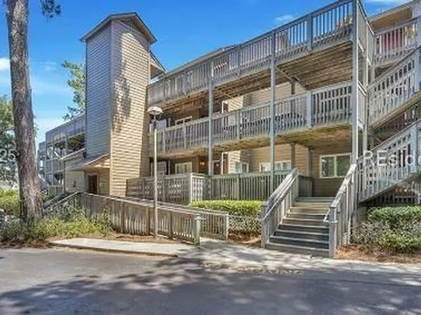 50 Yacht Cove Dr APT 234, Hilton Head Island, SC 29928