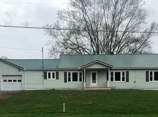 76 Ideal Park Rd, Catawissa, PA 17820