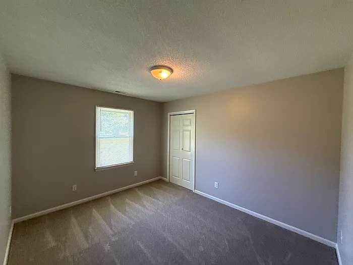 3211 Karen Ln — Photo 16