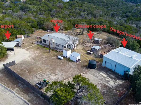 256 Backacre Rd, Kerrville, TX 78028