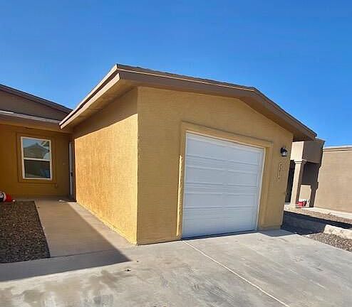 2nd image of 721 Ts Daniel Cadena Dr #B