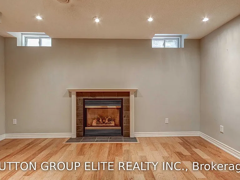 2485 Bankside Dr — Photo 24