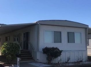 242 Farland Dr, Newbury Park, CA 91320