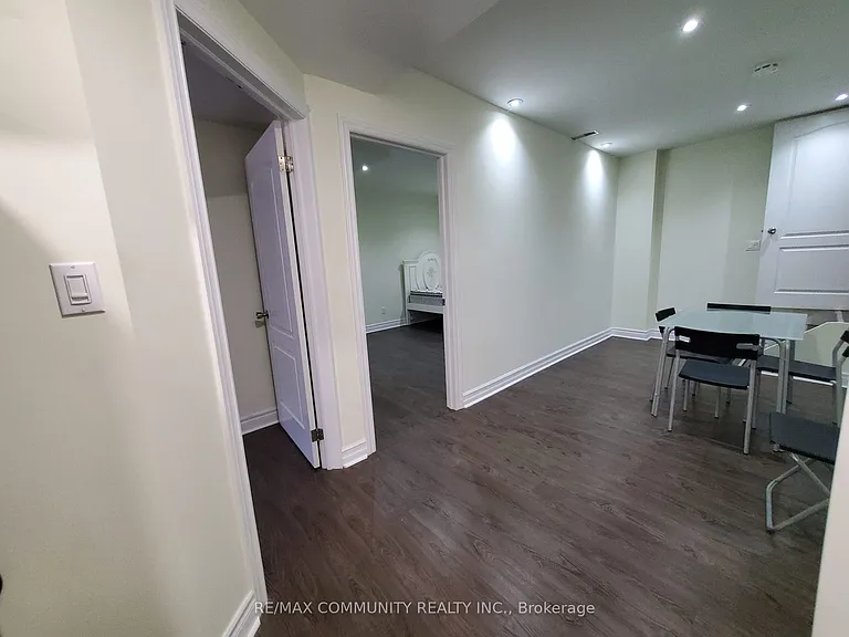 4 Elliottglen Dr #BASEMENT — Photo 4