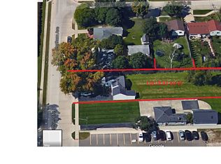 5745 Murthum Ave, Warren, MI 48092