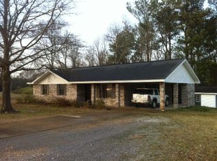 712 E Loveless Rd, Booneville, MS 38829