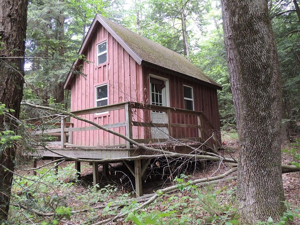 1st image of 114 Matthew Ln