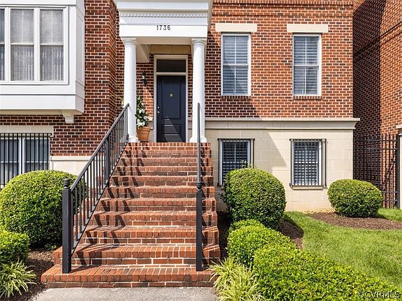 3rd image of 1736 Parkwood Ave