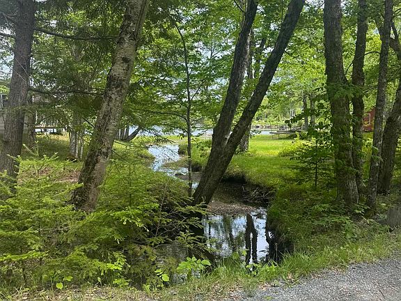 5th image of Silvers Cove Rd
