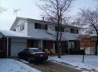 661 W Sharon Rd, Cincinnati, OH 45240