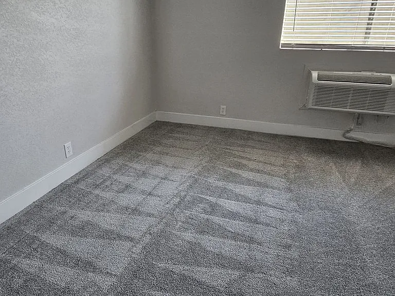 1509 E Harmon Ave — Photo 25