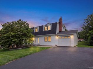 4 Sturr Lane, Florida, NY 10921