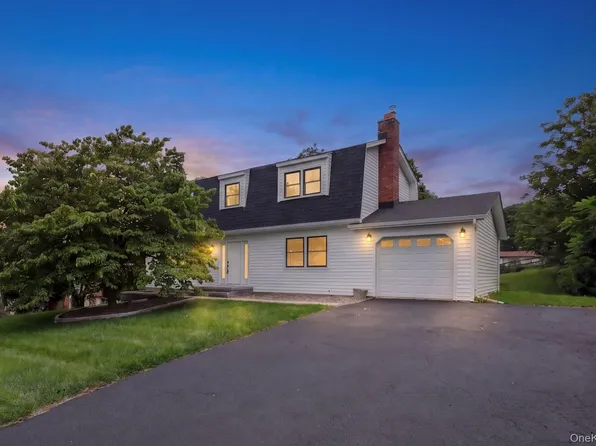 4 Sturr Lane, Florida, NY 10921