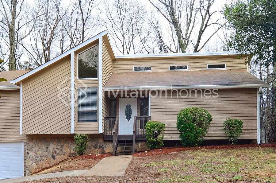 1st image of 6601 Valley Hill Dr SW