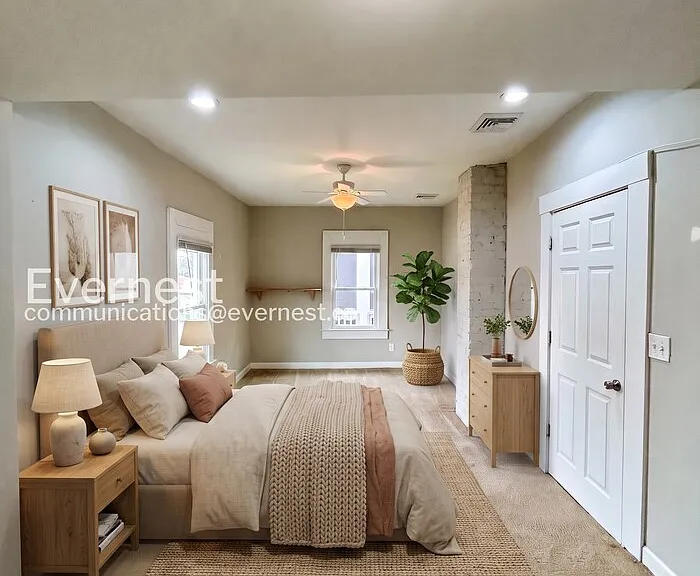 1304 Oakwood Ave — Photo 4
