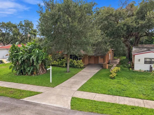 6660 FREEDOM Street, Hollywood, FL 33024